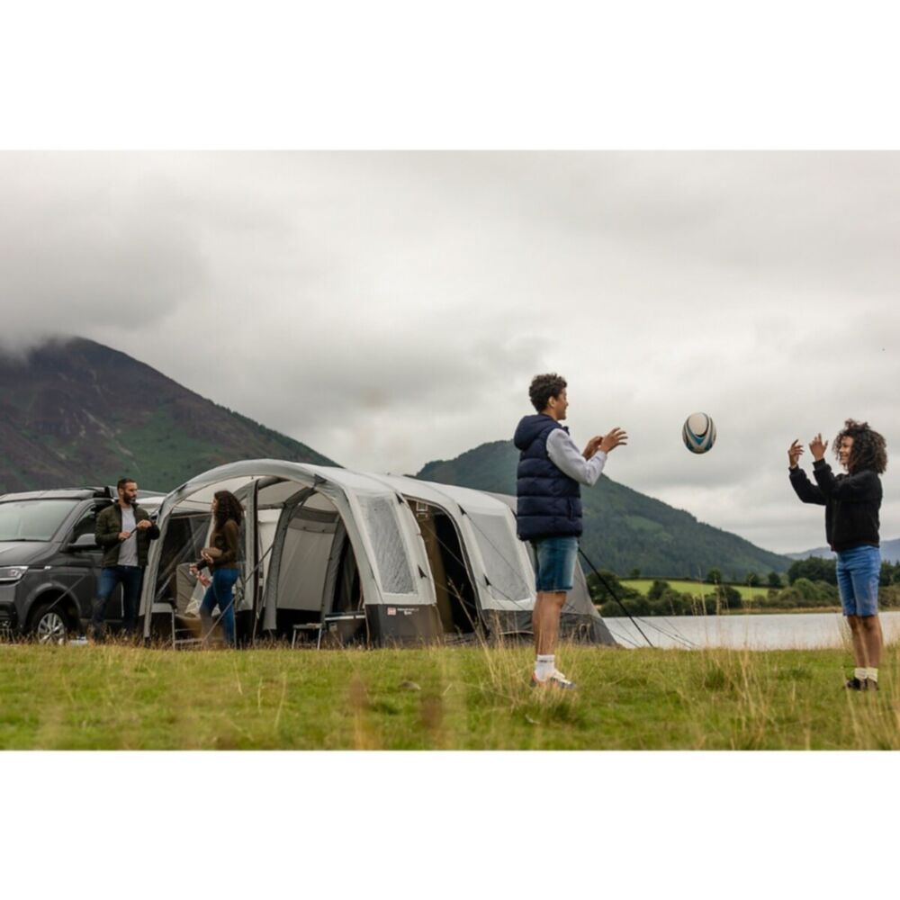  Coleman Journeymaster Deluxe Air XL Blackout Awning